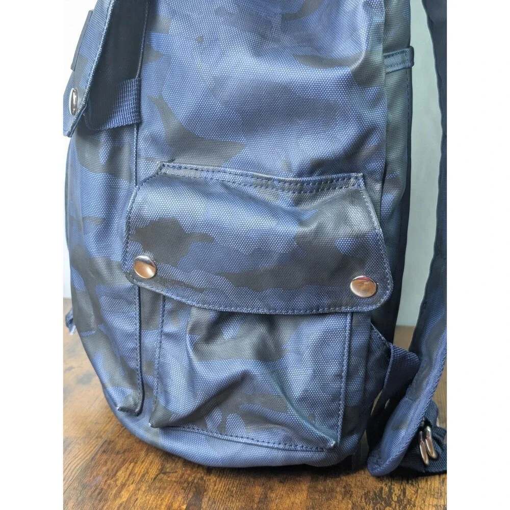 Duchamp London Laptop Backpack Rucksack Blue/Gray Camouflage